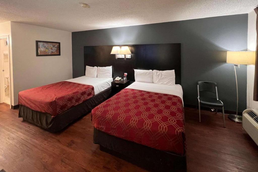 Econo Lodge Inn & Suites I-20, Exit 73 Tuscaloosa Extérieur photo