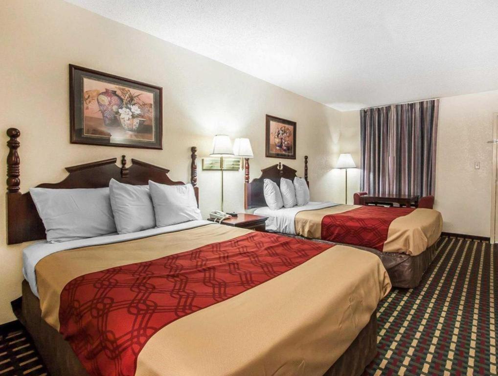 Econo Lodge Inn & Suites I-20, Exit 73 Tuscaloosa Extérieur photo