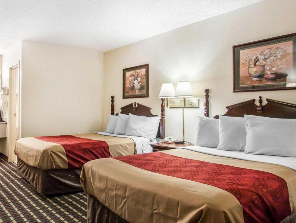 Econo Lodge Inn & Suites I-20, Exit 73 Tuscaloosa Extérieur photo
